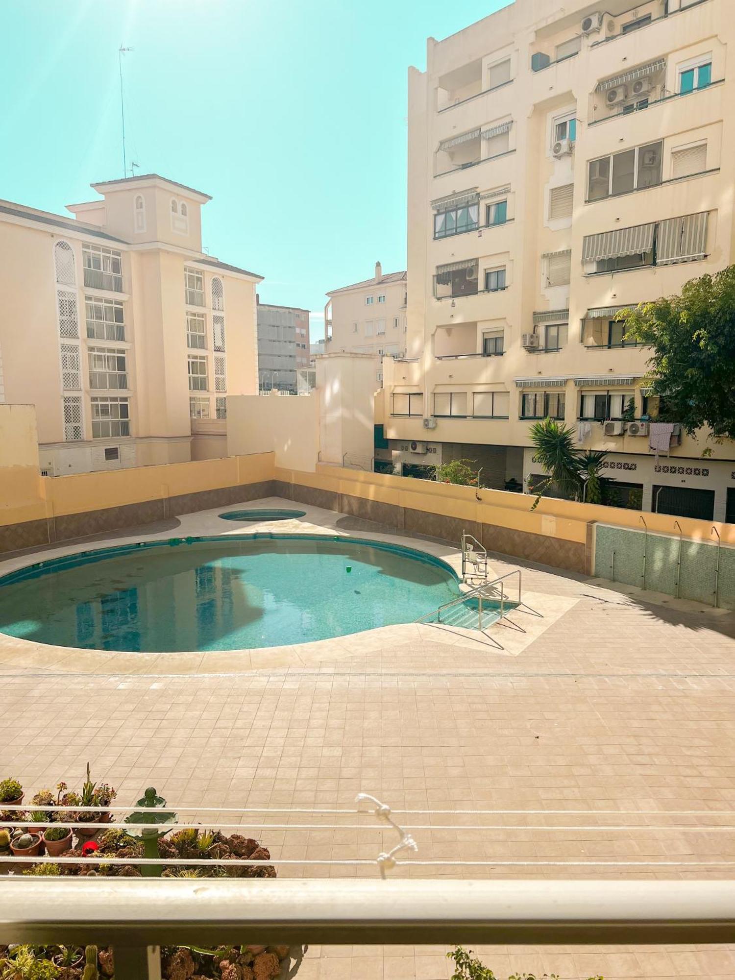 شقة Cozy And Bright Flat With Pool توريمولينوس المظهر الخارجي الصورة