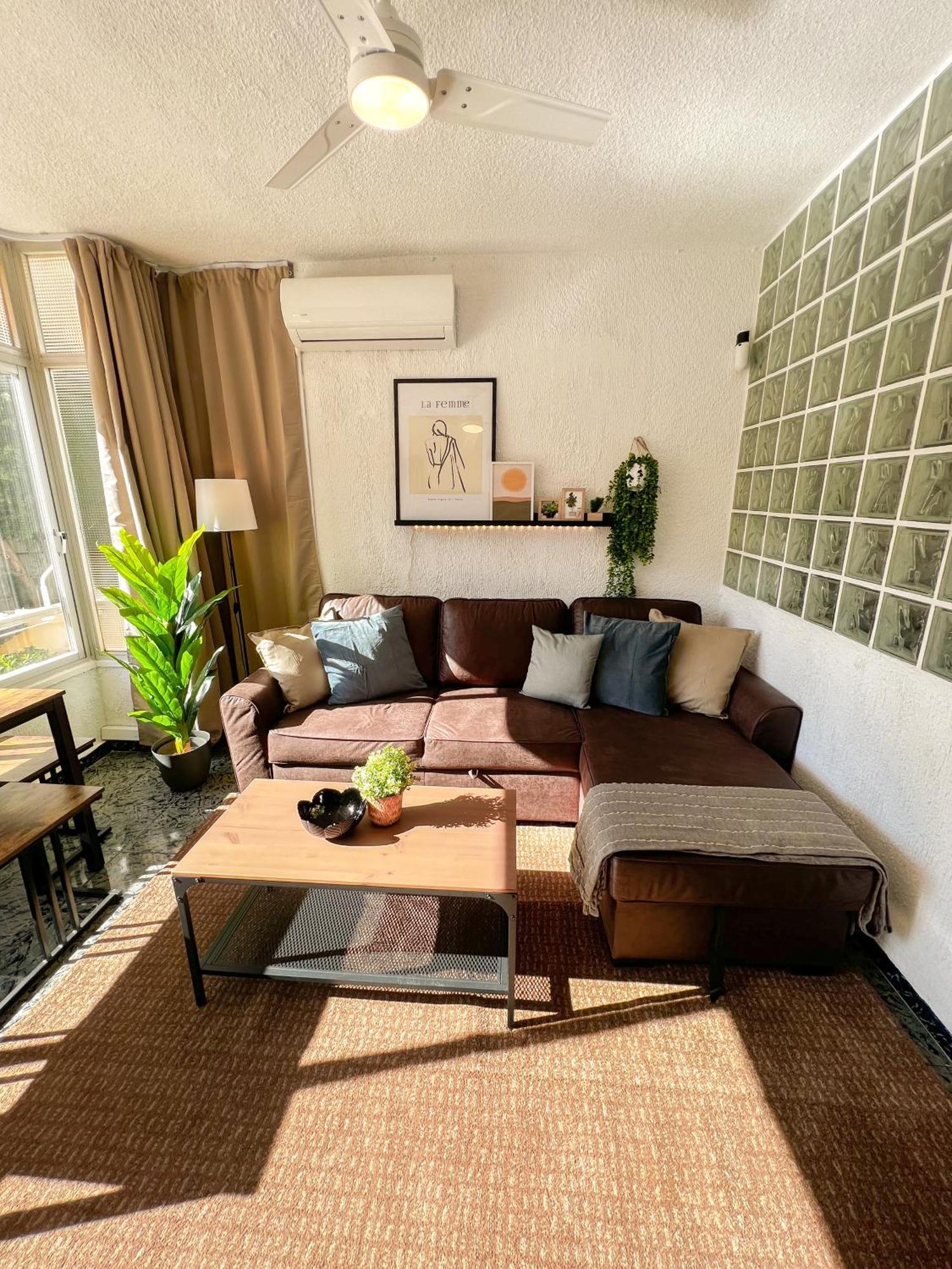 شقة Cozy And Bright Flat With Pool توريمولينوس المظهر الخارجي الصورة