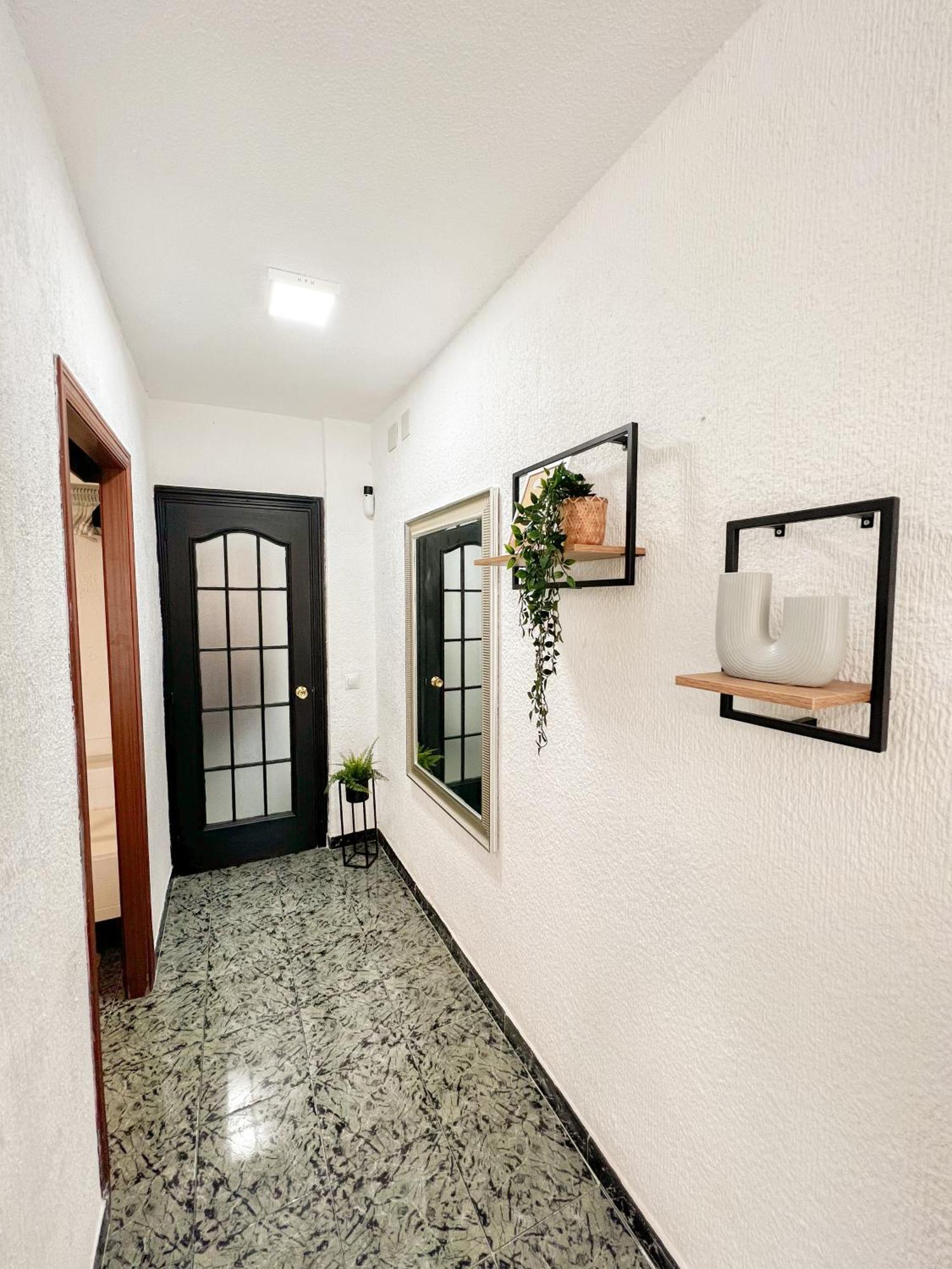 شقة Cozy And Bright Flat With Pool توريمولينوس المظهر الخارجي الصورة