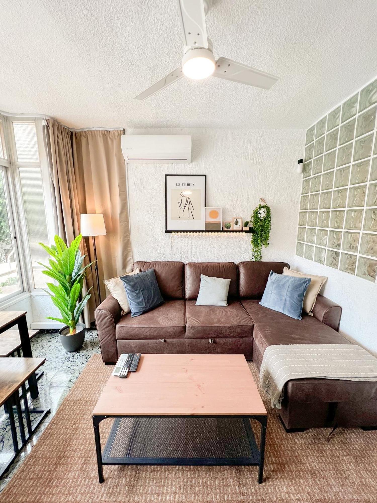 شقة Cozy And Bright Flat With Pool توريمولينوس المظهر الخارجي الصورة